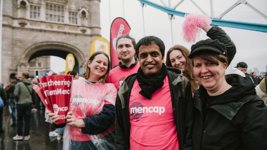 Five London marathon cheer squad volunteers